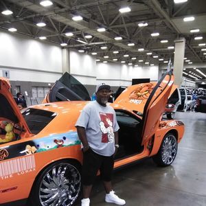 Meet your Posher, Damon